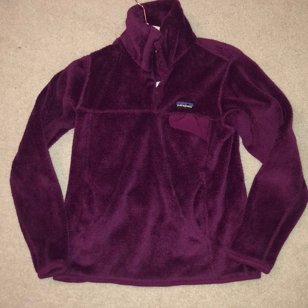 Maroon quarter button Patagonia sweater